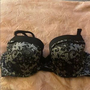 Black and whit embroidered BD Bra